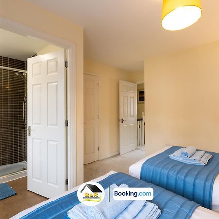 3 Bedroom House By B And R Serviced Accommodation Amesbury With Super Fast Wi-Fi 145Mbps 外观 照片