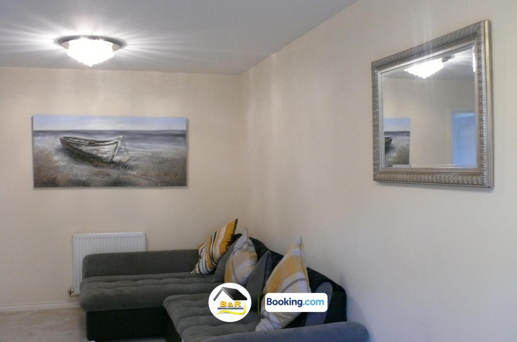 3 Bedroom House By B And R Serviced Accommodation Amesbury With Super Fast Wi-Fi 145Mbps 外观 照片