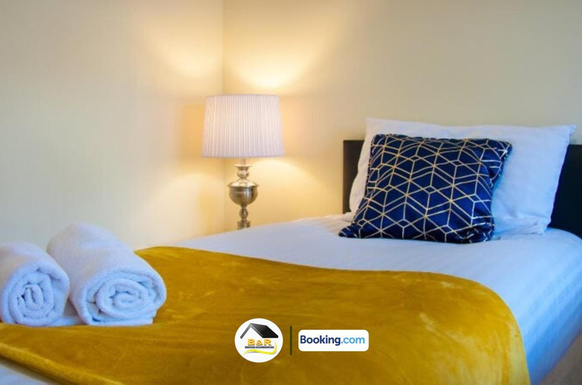 3 Bedroom House By B And R Serviced Accommodation Amesbury With Super Fast Wi-Fi 145Mbps 外观 照片