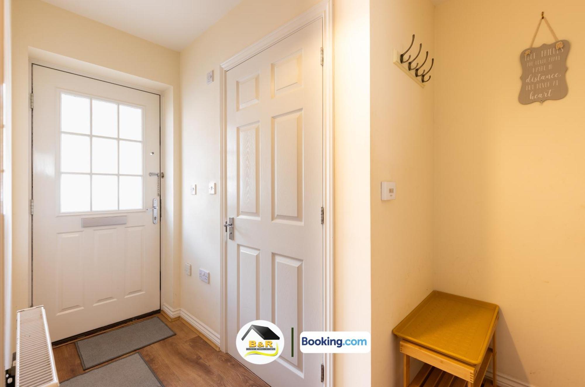 3 Bedroom House By B And R Serviced Accommodation Amesbury With Super Fast Wi-Fi 145Mbps 外观 照片