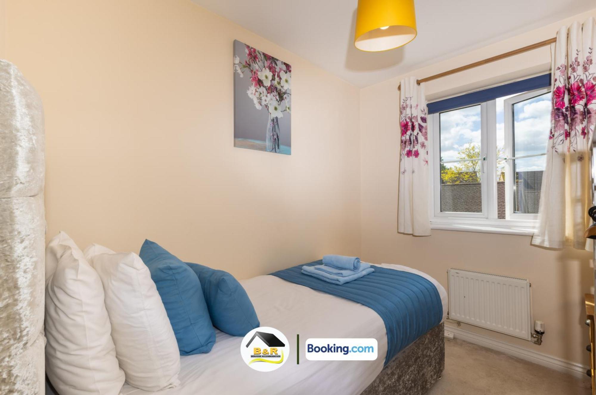3 Bedroom House By B And R Serviced Accommodation Amesbury With Super Fast Wi-Fi 145Mbps 外观 照片